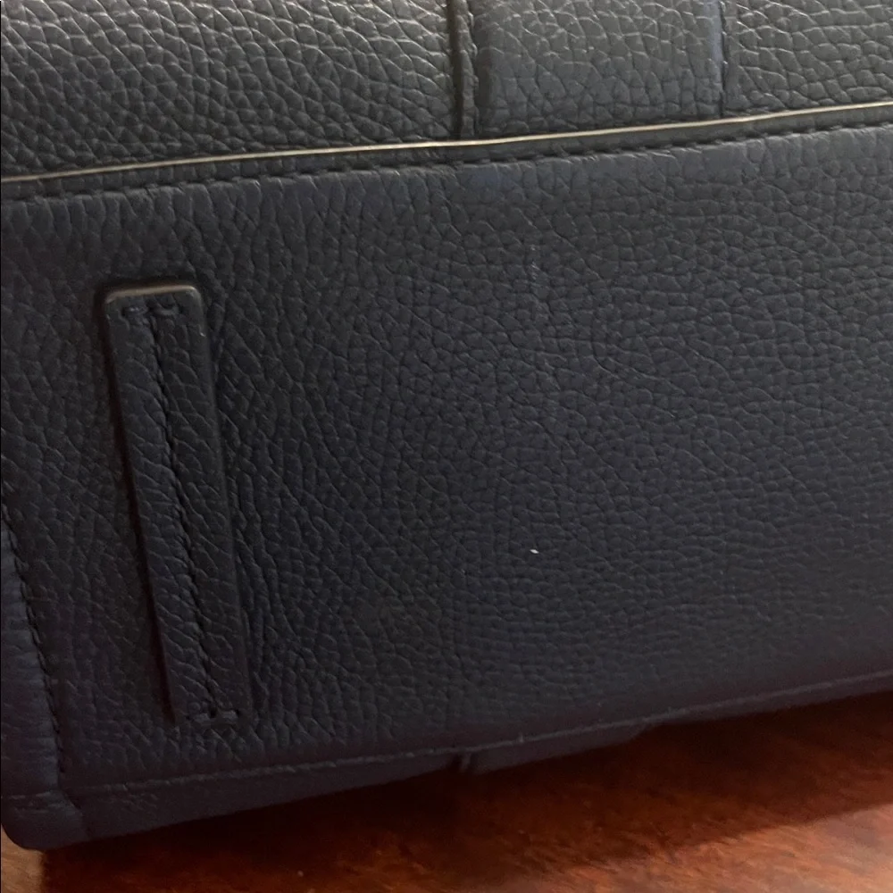 Marc Jacobs Dark Blue Leather Tote - Picture 7 of 16